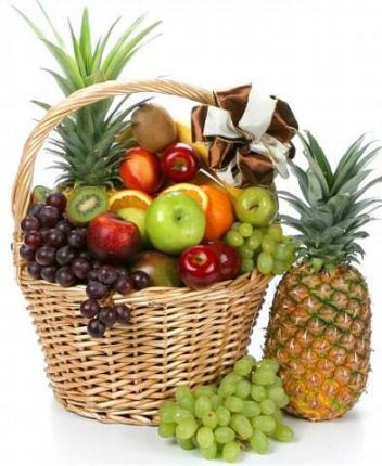 Корзина " Ананасовое счастье" - купить фруктовую корзину с ананасом и бананами с доставкой в по Абазе